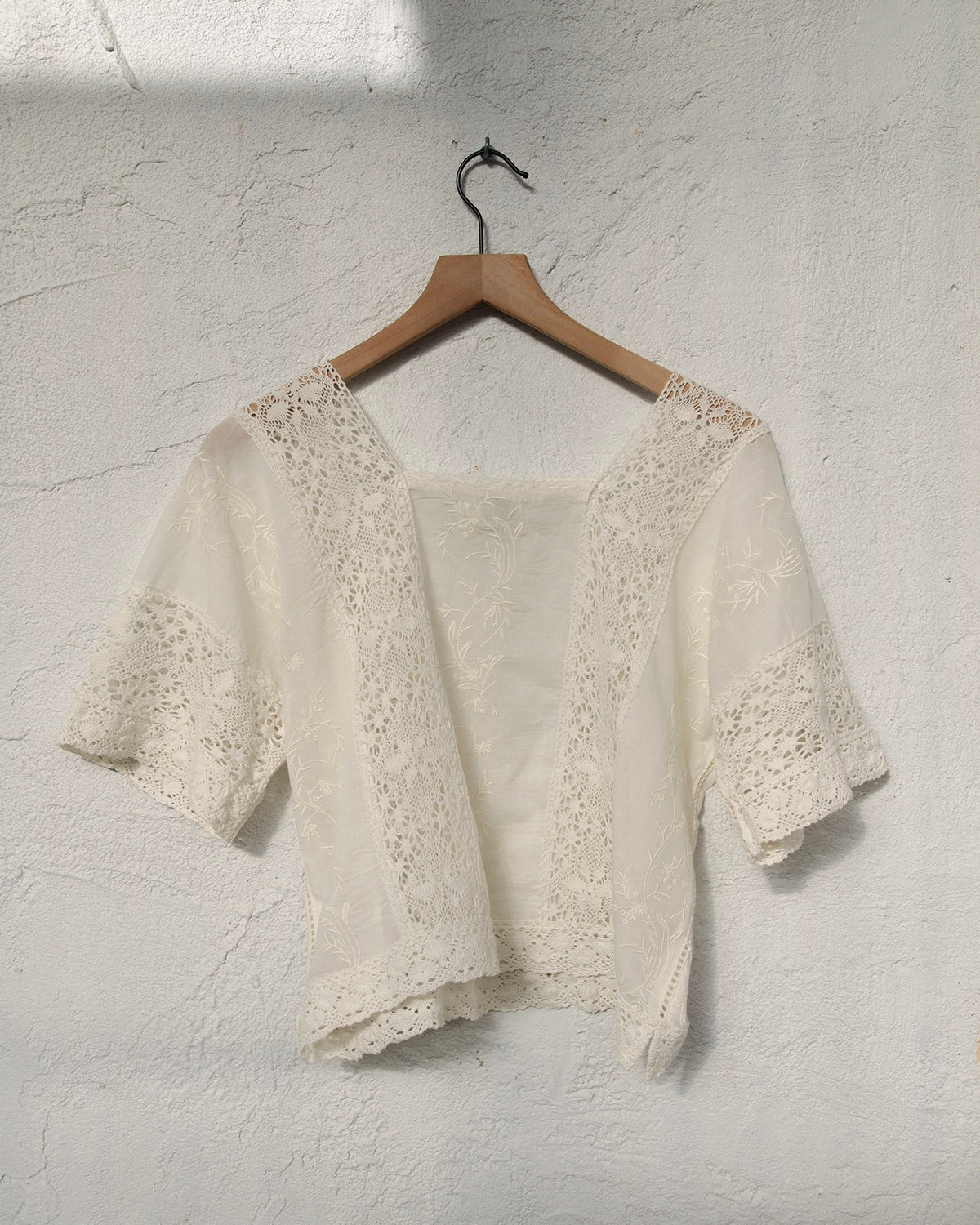 La Bohème Embroidered Lace Top