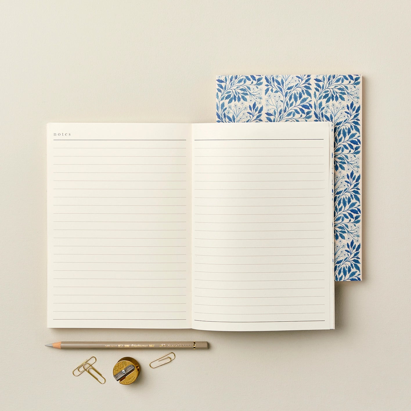 Blue Flora Weekly Planner