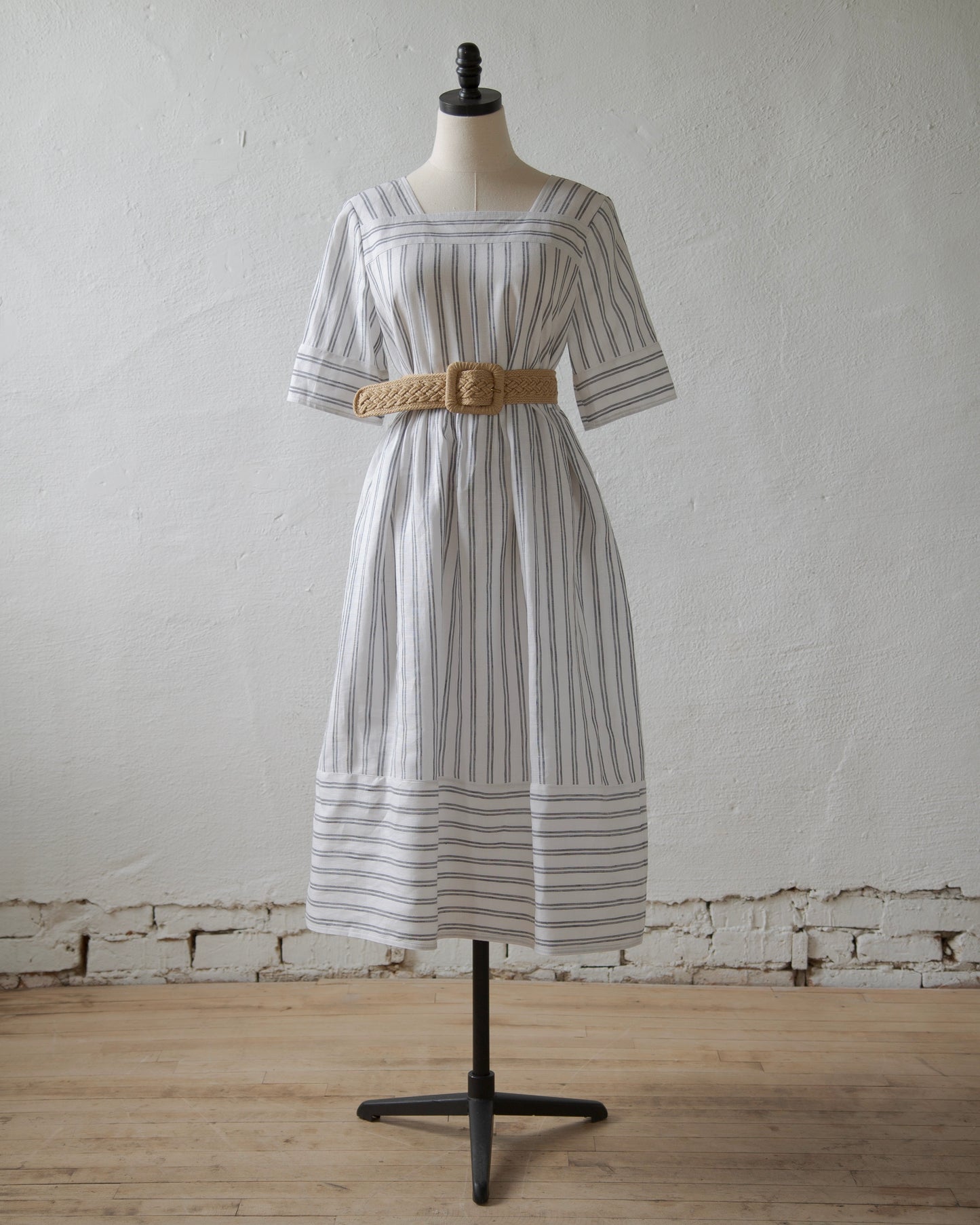 Bellini Linen Dress
